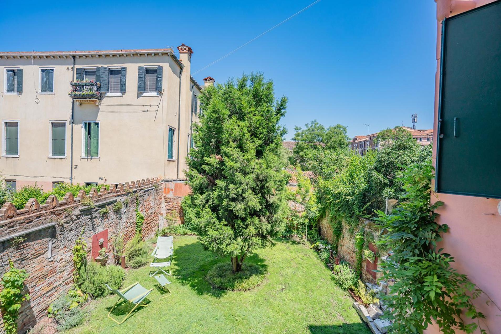 Casa Della Sensa 1 Garden & Canal View Venezia